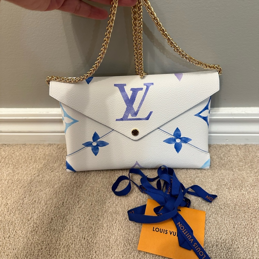 LV kirigami pochette by the pool monogram